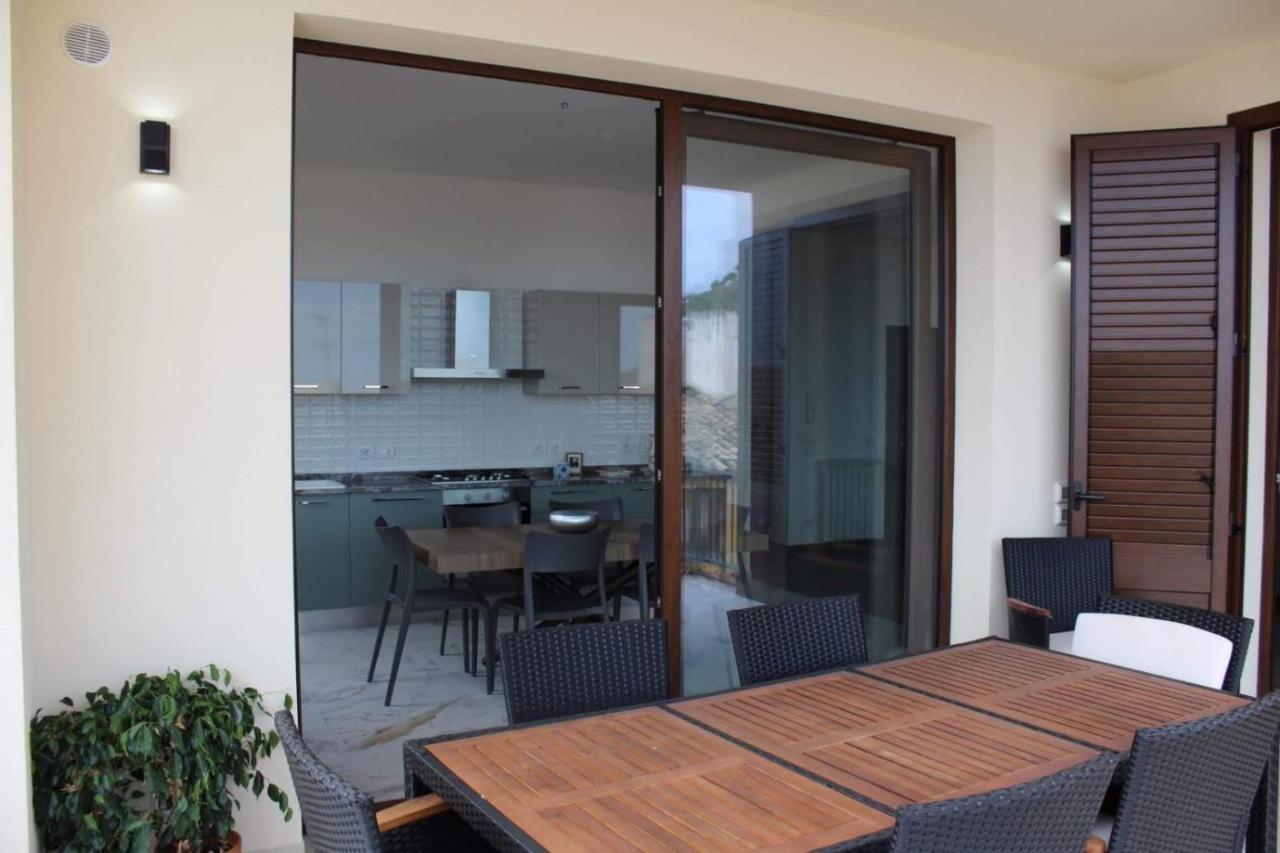 Palazzo Del Golfo Apartment Castellammare del Golfo Ngoại thất bức ảnh