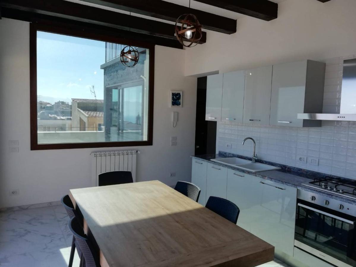 Palazzo Del Golfo Apartment Castellammare del Golfo Ngoại thất bức ảnh
