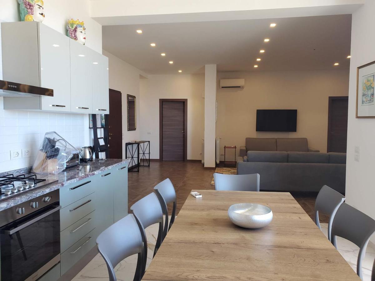 Palazzo Del Golfo Apartment Castellammare del Golfo Ngoại thất bức ảnh